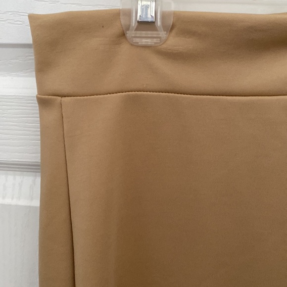 Mid-calf pencil Skirt - Picture 2 of 2